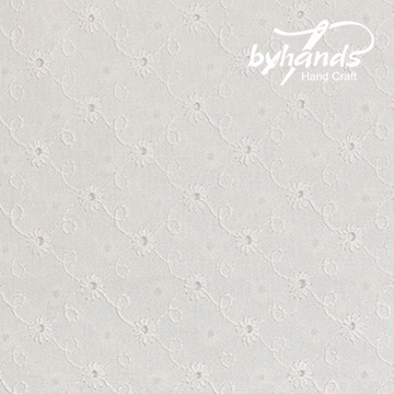 [바이핸즈] 대폭 마름모 아일렛 레이스원단 - 아이화이트 (EYL-0033) (1/2Yd)