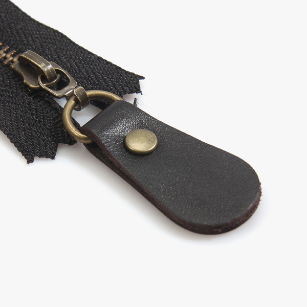 퀼트의시작은? 엔조이퀼트와 함께,[바이핸즈] 청동 라운드 가죽 지퍼텍 - 브라운