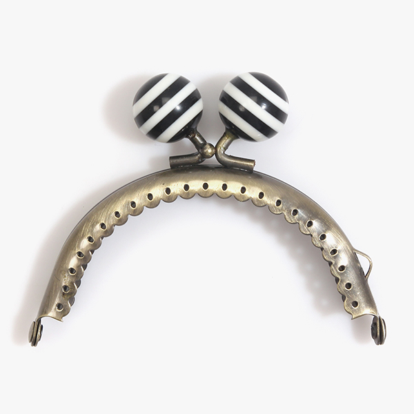 퀼트의시작은? 엔조이퀼트와 함께,[퀼트부자재] 라운드 앤틱 줄무늬 구슬 프레임 8.5cm - 블랙앤화이트