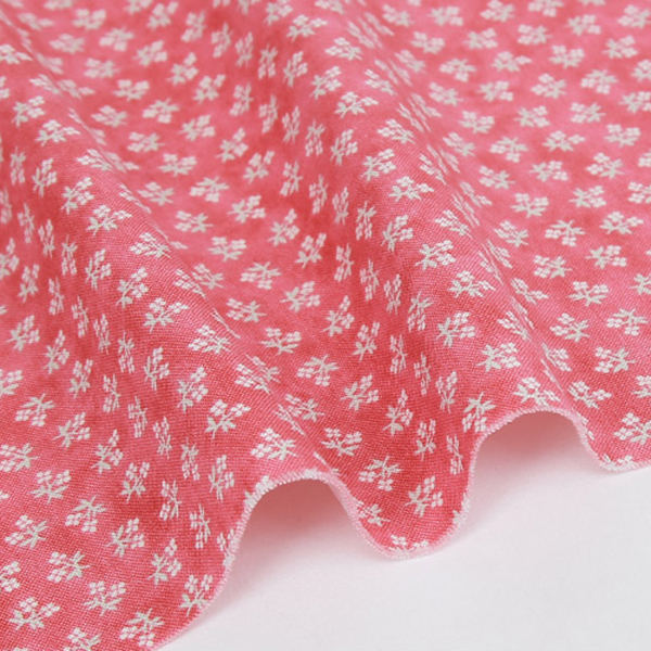 퀼트의시작은? 엔조이퀼트와 함께,[코튼프린트] 트윈 잔꽃 프린트원단 - 핑크