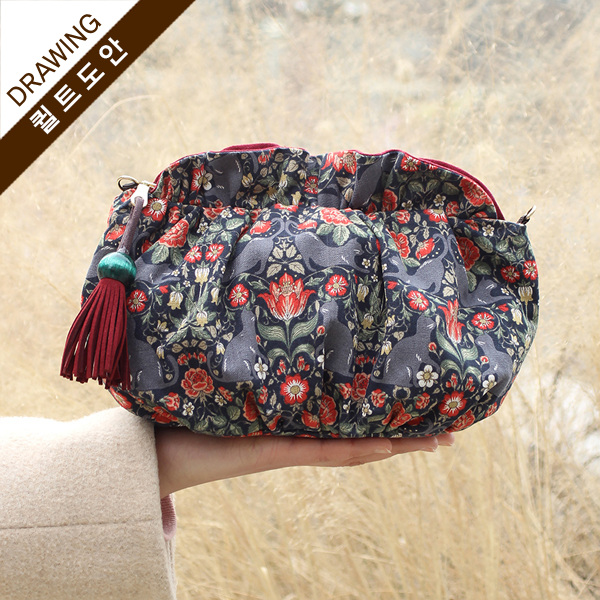 퀼트의시작은? 엔조이퀼트와 함께,[바이핸즈] 퀼트도안 - 셔링 만두가방 겸 클러치