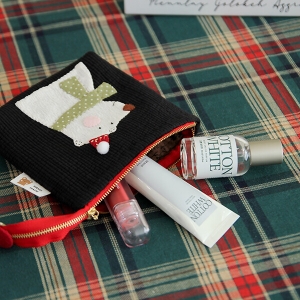 [바이핸즈] 퀼트패키지 소품 - 빨강모자 베어 파우치 (개)