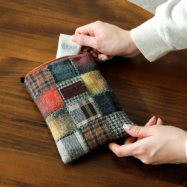 [바이핸즈] 퀼트패키지 가방 - 울체크 핸드메이드 파우치겸 핸폰가방