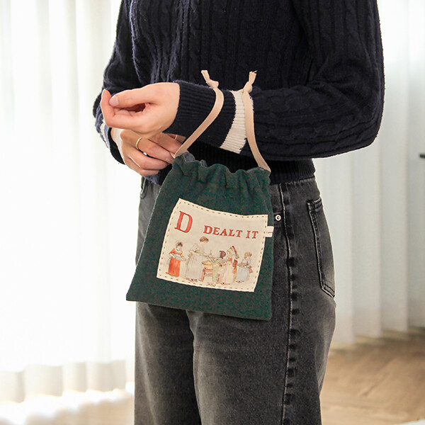 [바이핸즈] 퀼트패키지 소품 - 케이트 알파벳 스트링 파우치